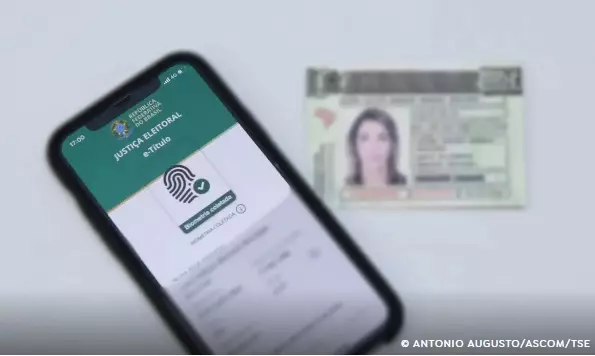 Eleitor precisa baixar e-Título até este sábado
